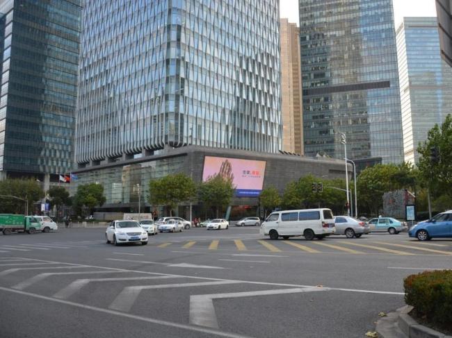 上海市浦东新区陆家嘴太平金融大厦户外led显示屏